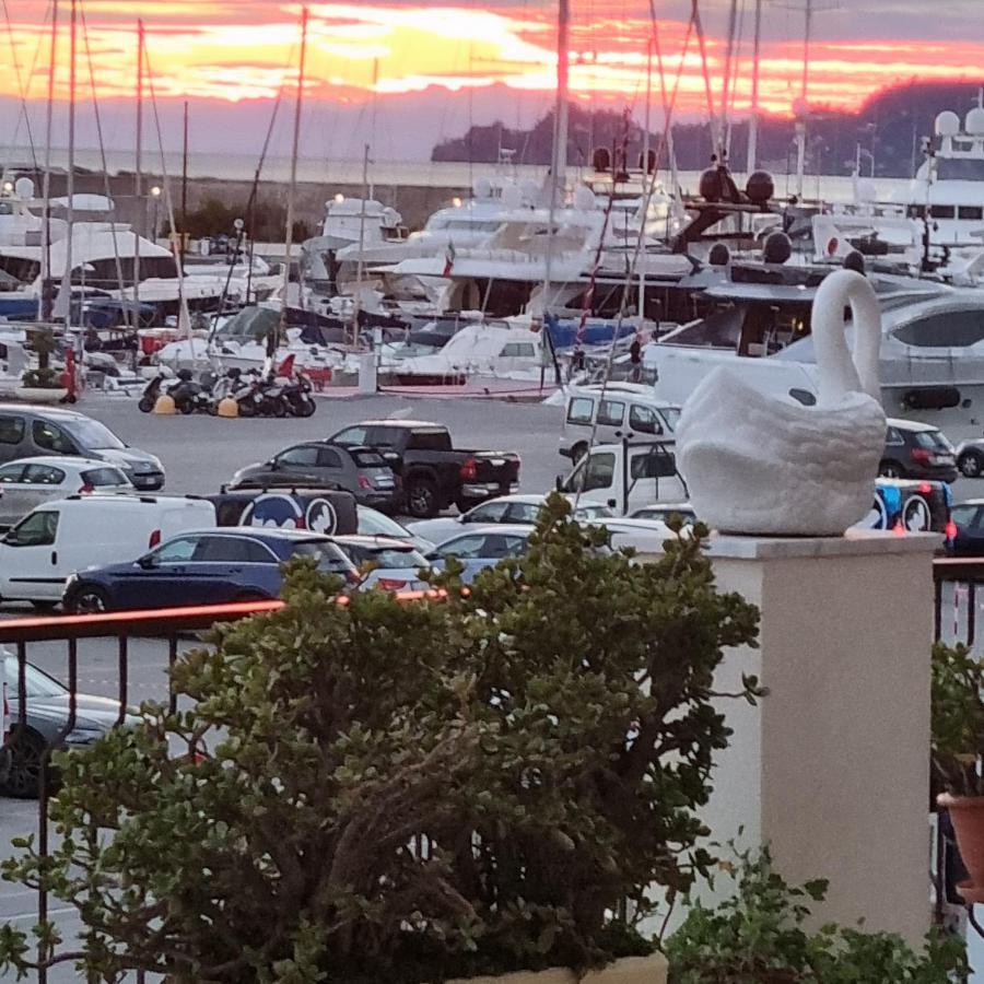 Albergo Stella Di Mare Lavagna Zewnętrze zdjęcie