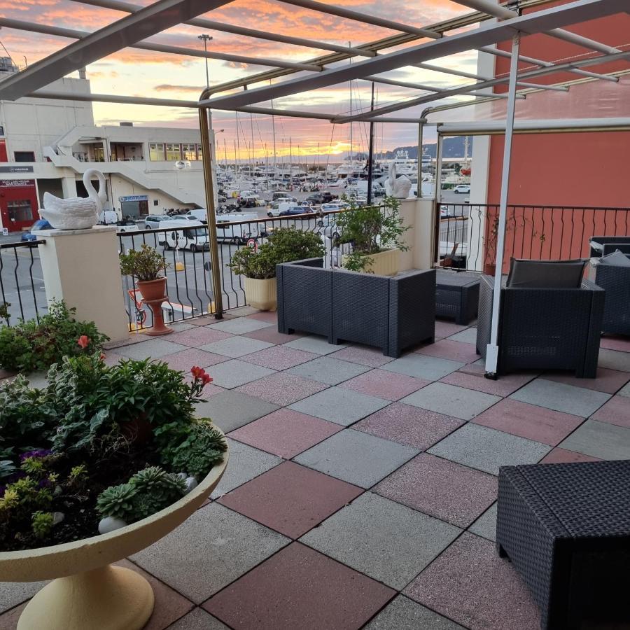 Albergo Stella Di Mare Lavagna Zewnętrze zdjęcie